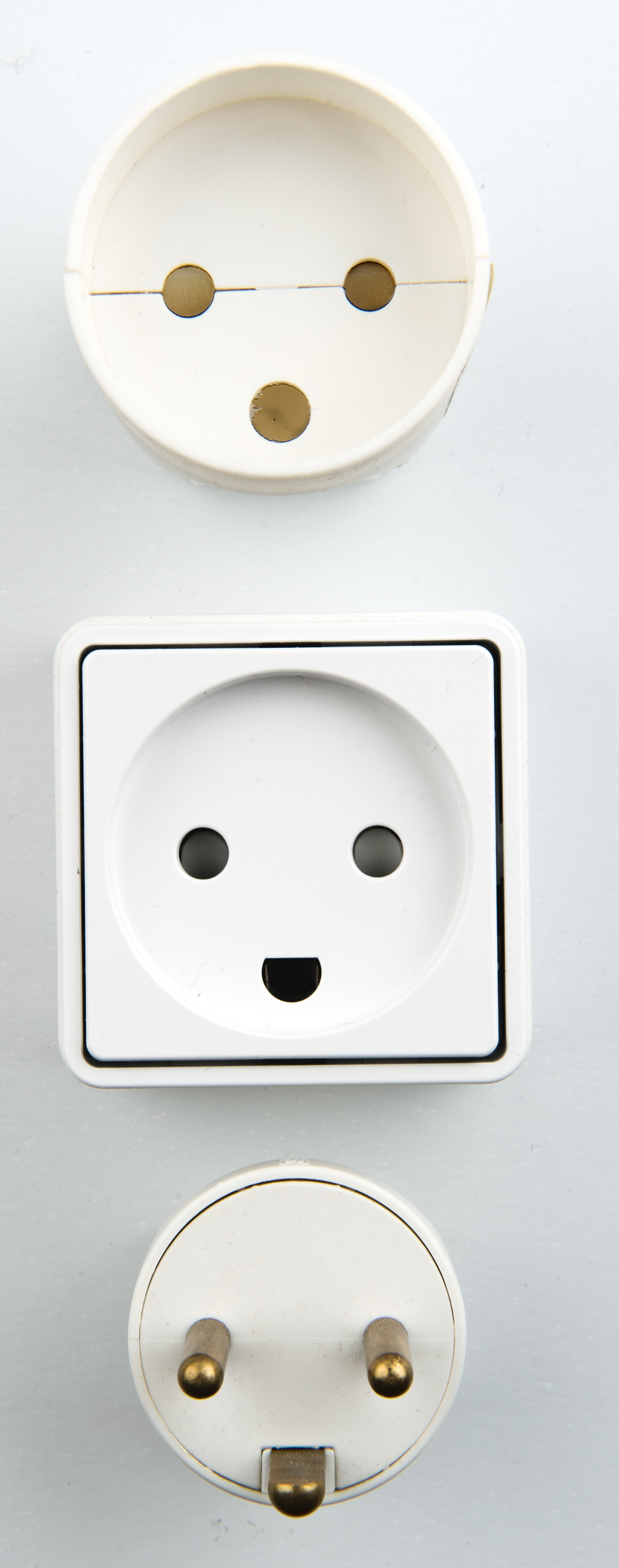 electrical outlets | Welcome to the party, have a biscuit.